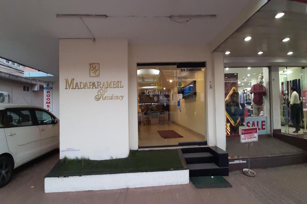 Madaparambil Residency Alwaye Экстерьер фото