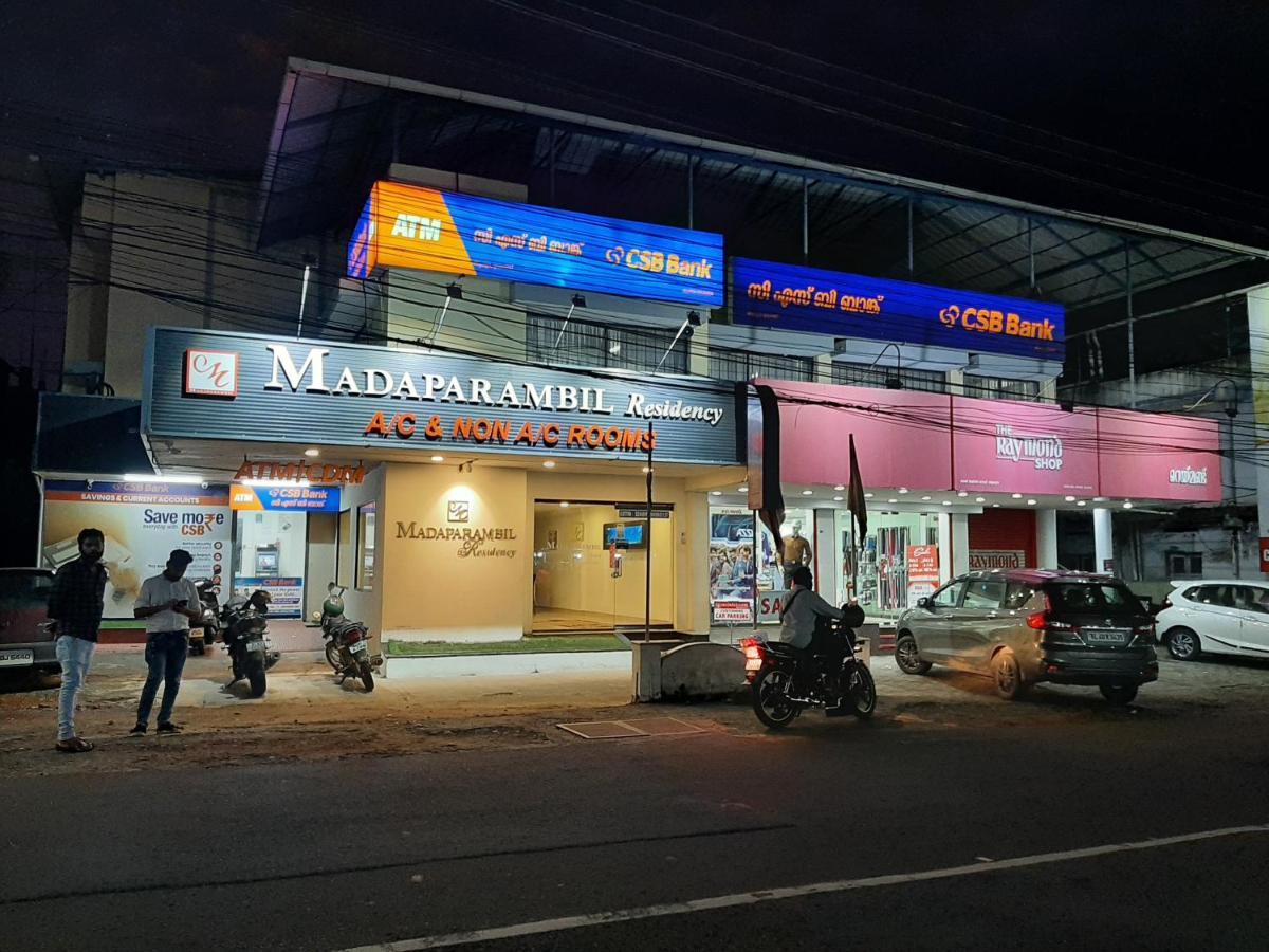 Madaparambil Residency Alwaye Экстерьер фото